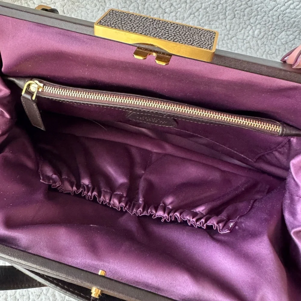 Smythson of Bond Street Agatha Kiss Lock Shoulder Bag in Dark Chocolate - Picture 13 of 17